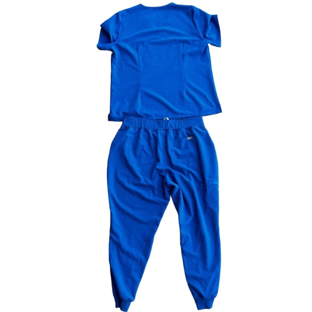 Figs Scrub Set Top Jogger Style Pants Blue Size XXL - Picture 2 of 5